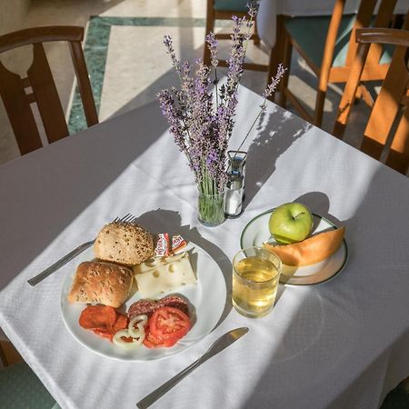 Hello Balcsi Apartmanhaz Tihany Exteriör bild
