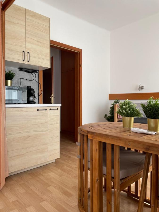 Hello Balcsi Apartmanhaz Tihany Exteriör bild