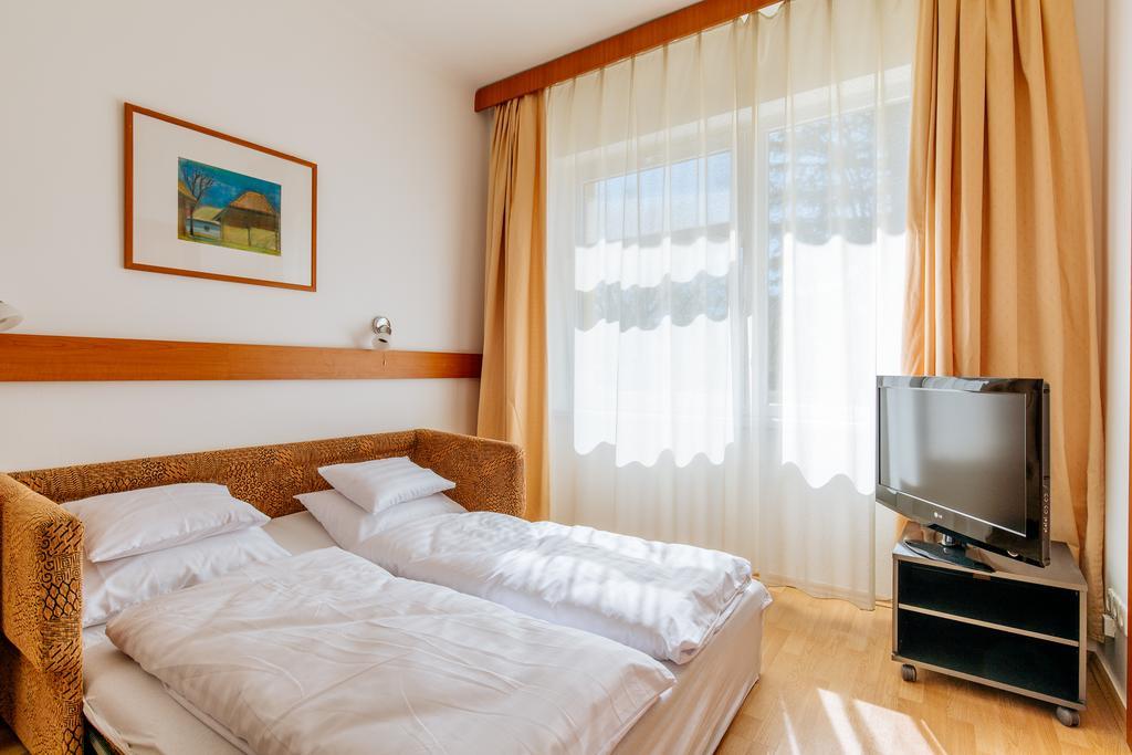 Hello Balcsi Apartmanhaz Tihany Exteriör bild